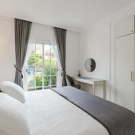 Appartamento Luxury In With 3 Pools One Is Heated 1 Bedroom And 2 Beds